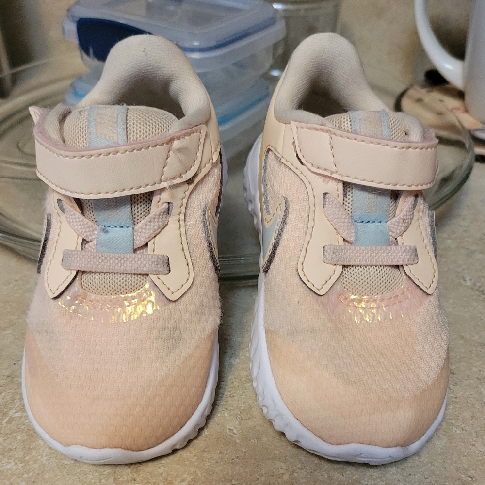 Toddler girl Nike Shoes